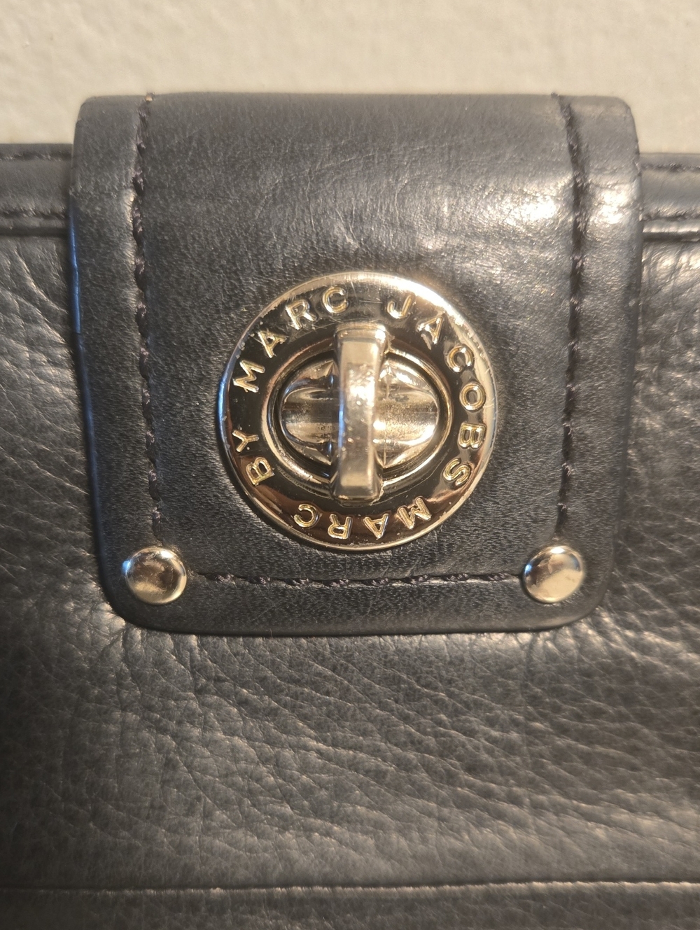 Marc by Marc Jacobs Black Leather Wallet - Picture 3 of 14